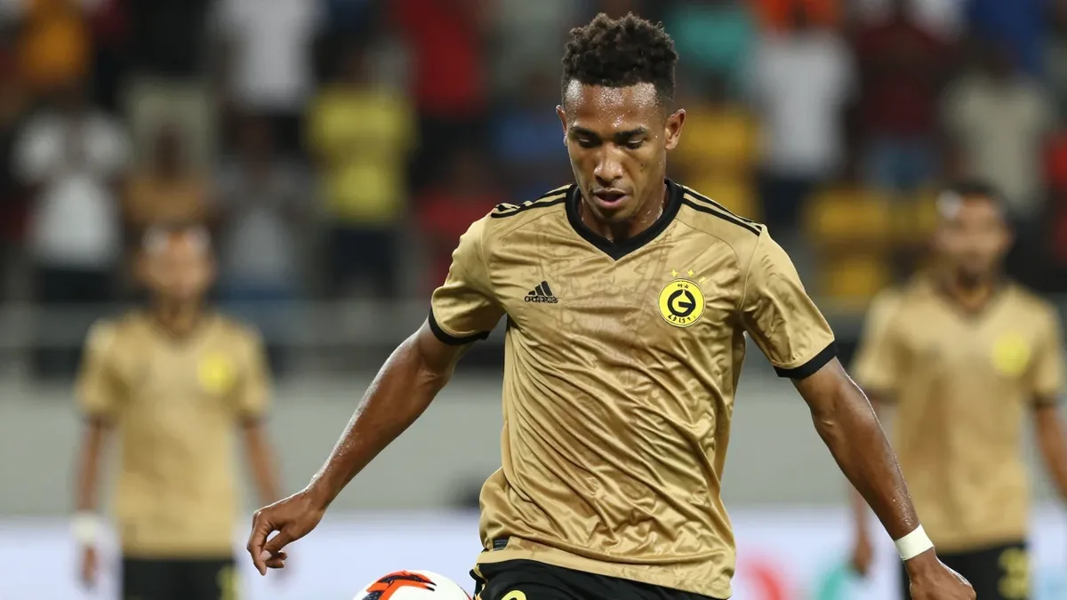 Kaizer Chiefs FC beat Siwelele FC 1-0 in the Betway Premiership, moving to third place with eight points from four...