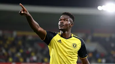Kaizer Chiefs FC shared spoils with Sundowns in a 1-1 draw, extending their winless run to 16 games despite Langelihle...