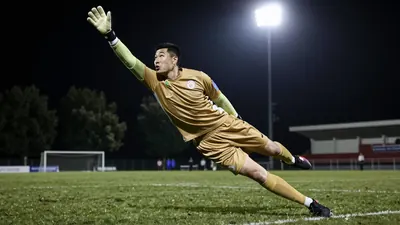 Kaizer Chiefs icon Zebulon 'Sputla' Nhlapo has publicly advised the club to rest under-fire captain and goalkeeper...